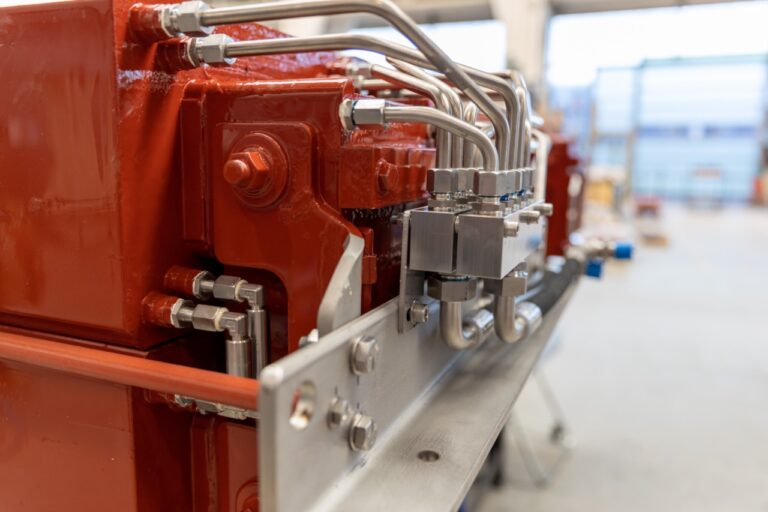 Liquid Cooling – Longer Service Life and High Reliability